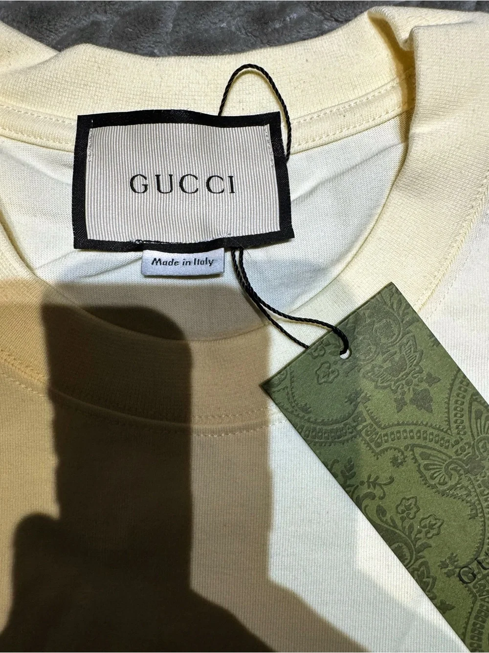 Oversized Gucci Cream Tee with Red & dark green Graphic Logo